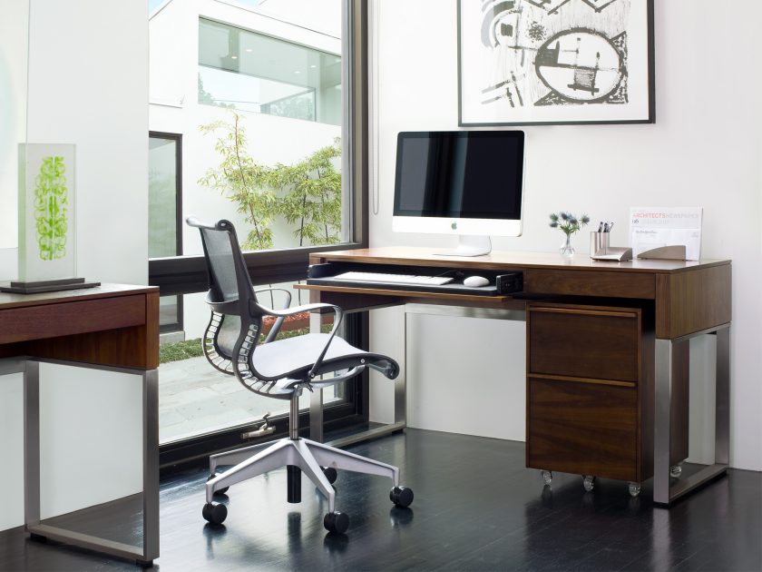 Cascadia 6201 Desk - Image 4