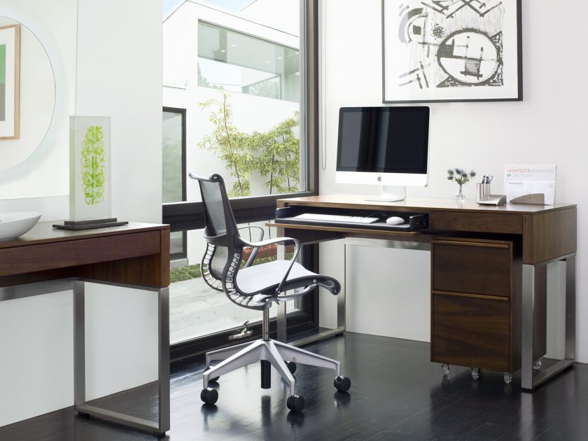 Cascadia 6202 Desk - Image 4