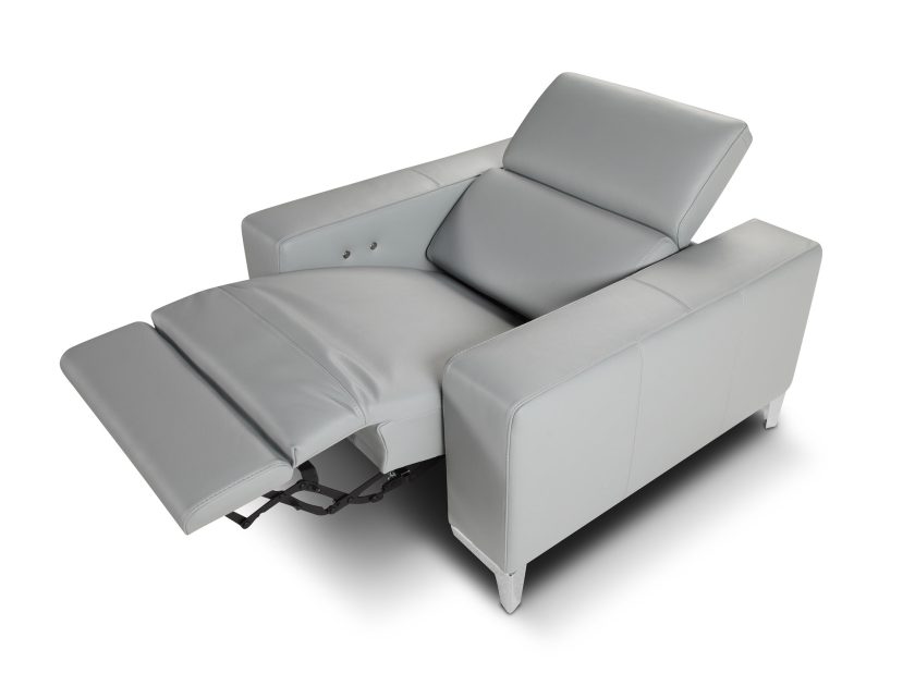 Queen Dual Reclining Sofa - Image 3
