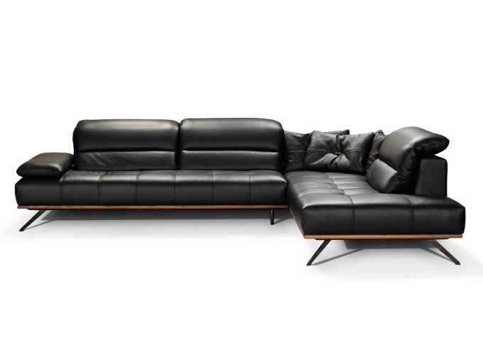 i734 Sectional