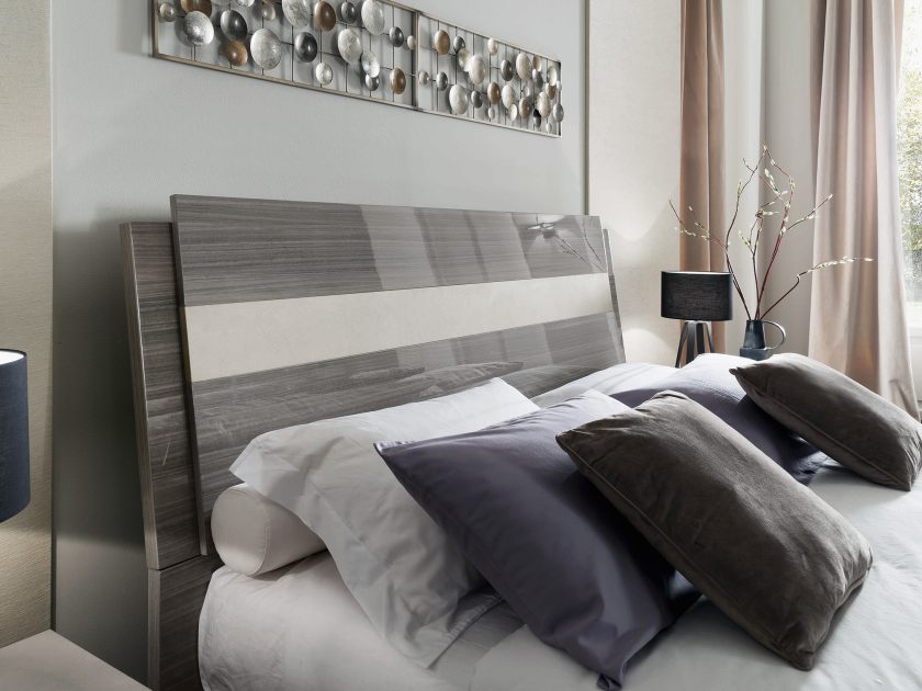Iris Bed - Image 3