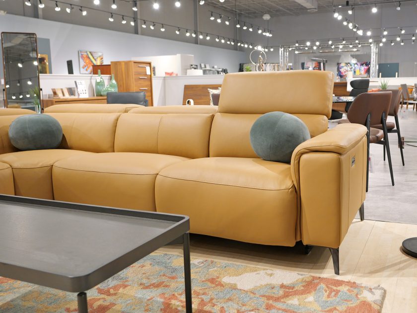 Domicil Marlon Sectional NP-674E Camel Leather