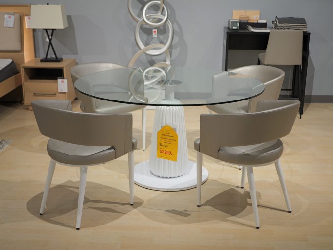 Elite Regina With Circa Dining Chairs